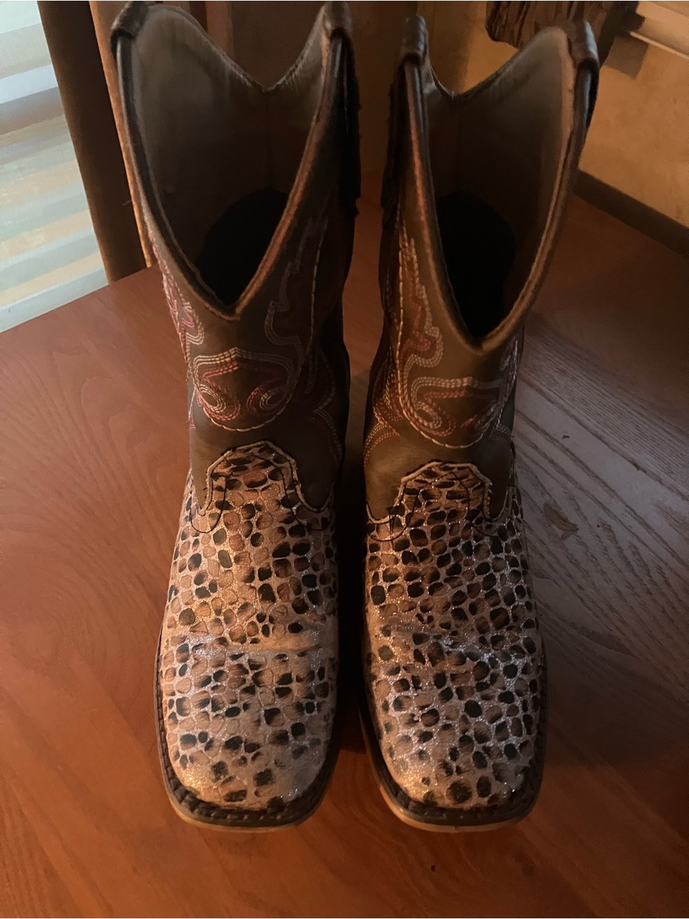 Roper Kids Size 2 Glitter Leopard Square Toe Western Boots Shimmer Brown